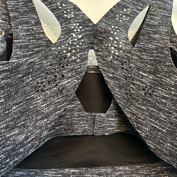 VSX Sports Bra 36DDD - Picture 5 of 6